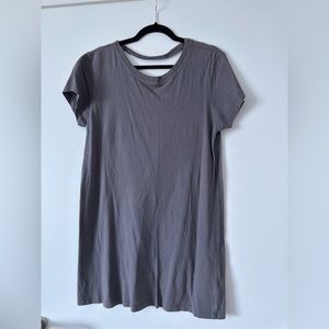 short sleeve t-shirt dress